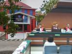gedung-Rektorat-UKIT-di-Tomohon-dan-suasana-sidang-lanjutan-kasus-korupsi-dana-hibah-GMIM.jpg