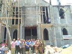 gereja-katolik-kumelembuai-tomohon.jpg