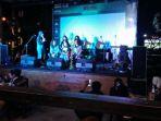 grup-band-indie-asal-sulut-the-badunk-launching-album-restorasi-di-warkop-kemang.jpg