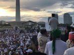 gubernur-dki-jakarta-anies-baswedan-memberi-sambutan-dalam-acara-reuni-alumni-212.jpg