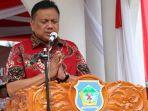gubernur-olly-perjuangkan-harga-cengkih.jpg