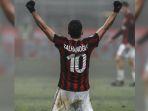 hakan-calhanoglu-pemain-ac-milan.jpg