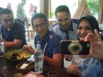 hanafi-rais-mumtaz-rais-dan-hanum-rais-saat-berfoto-dengan-sandiaga-uno.jpg