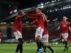 hasil-liga-inggris-manchester-united-vs-brighton-bruno-fernandes-pencetak-assist-terajin-skor-2-1.jpg