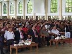 ibadah-syukur-bersama-jemaat-gmahk-daerah-konferensi-minahasa_20180429_104422.jpg