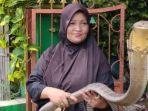 indrastuti-atau-iin.jpg