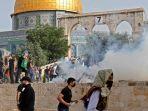 israel-dianggap-jalankan-misi-perang-agama-setelah-melakukan-serangan-di-masjid-al-aqsa-1.jpg