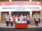 jajaran-polda-sulut-juga-tidak-lupa-menyalurkan-bantuan-kepada-personel-yang-sudah-berjasa.jpg