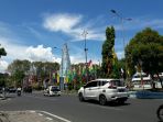 jalan-kantor-balai-kota-manado_20180831_112414.jpg