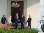 jokowi-terima-tamu_20160723_115648.jpg