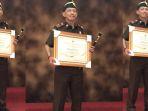 kajati-sulut-kajati-sulut-berfoto-setelah-terima-penghargaan-dari-kementerian-pupr-1.jpg