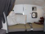 kamar-untuk-awak-kabin-dalam-pesawat-udara-boeing-787-9-dreamliner.jpg