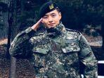 kang-ha-neul-saat-menjalankan-tugas-wamil-12.jpg