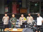 kapolda-metro-jaya-irjen-pol-fadil-imran-didampingi-pangdam-jaya-mayjen-tni.jpg