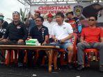 kapolres-bitung-akbp-stefanus-tamuntuan-vs-bupati-mitra-james-sumendap-sh-di-lintasan-speed-offroad.jpg