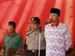 kapolsek-berdiri-mendampingi-bupati-h2m-saat-apel-perdana-usai-libur-lebaran_20180622_101758.jpg