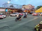 kawasan-pusat-kuliner-ikan-bakar-di-jalan-boulevard-ii-karang-ria-manado57565hfhfh.jpg