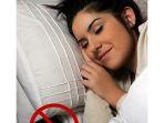kebiasaan-meletakkan-ponsel-berdekatan-saat-tidur-868979.jpg
