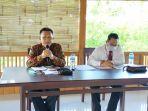 kepala-ojk-sulutgomalut-slamet-wibowo-didampingi-deputi-direktur-pengawasan-ljk-ojk.jpg