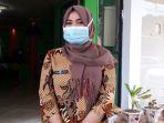 kepala-puskesmas-nuangan-dr-fhadila-alydrus-menjelaskan-tentang-pentingnya-vaksinasi-covid-19.jpg