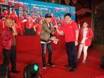 ketua-dprd-sulut-andrei-angouw-salah-satu-posisi-ketua-dprd-kader-pdip-12.jpg