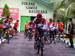 komandan-kodim-1310bitung-letkol-inf-kusnandar-hidayat-giatkan-sepeda-santai.jpg