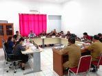 komisi-i-dprd-minahasa-gelar-rdp-bersama-dinas-pmd09.jpg