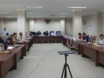 komisi-ii-dprd-sulut_20180731_122228.jpg