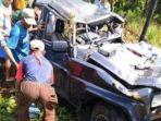 kondisi-mobil-daihatsu-taft-remuk-akibat-ditabrak-kereta-di-purwodadi.jpg