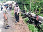 kondisi-truk-tangki-yang-kecelakaan-terperosok-ke-tegalan-pinggir-sungai.jpg