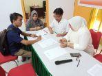 kpu-bolmong-melakukan-validasi-surat-suara-pileg-2019.jpg