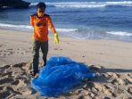 lokasi-penemuan-mayat-di-pantai-watu-kodok-tanjungsari-gunungkidul-jumat-1262020.jpg