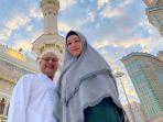 maia-estianty-umrah-bareng-irwan-mussry-ghghghg.jpg