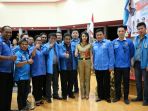 manalip-dan-knpi_20161201_190641.jpg