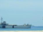 masyarakatnatuna-tolak-wni-dari-wuhan-minta-ditempatkan-di-lepas-pantai-dalam-kapal.jpg