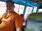 mikrolet-Mikrolet-di-Manado-Sulawesi-Utara-antre-dua-jam-untuk-dapat-penumpang.jpg