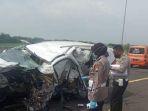 mobil-nahas-yang-diketahui-membawa-lima-penumpang-dua-diantaranya-vanessa-angel-dan-bibi-ardiansyah.jpg