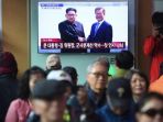 moon-bertemu-kim-jong-un_20180427_103214.jpg