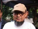 novel-baswedan-saat-ditemui-di-rumahnya-di-kelapa-gading-jakarta-utara-347347.jpg