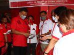 olly-dondokambey-melaksanakan-sejumlah-agenda-dalam-roadshow-di-tomohon-dan-minahasa.jpg
