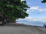 pantai-tumpaan-desa-sawangan-minahasa-foto.jpg