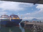 pelabuhan-manado-suasana-pelabuhan-manado-minggu-22122019.jpg