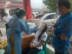 pelaksanaan-tes-rapid-antigen-di-setda-pemkot-tomohon-hfghfgh.jpg