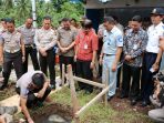 peletakan-batu-pos-polisi-pjr-di-interchange-manado-by-pass_20170217_004535.jpg