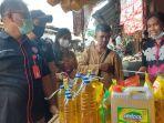 pengecekan-minyak-goreng-satu-harga-oleh-instansi-gabungan-pemkot-bitung.jpg