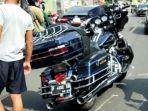 pengendara-moge-harley-davidson-tabrak-4-kendaraan.jpg
