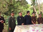 penjabat-bupati-minahasa-royke-mewoh_20180521_131621.jpg
