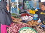 penjual-barito-di-pasar-karombasan-wanea-manado.jpg
