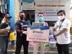 penyaluran-donasi-dari-pembaca-kompascom-dan-tribunnewscom.jpg