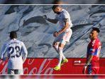 penyerang-prancis-real-madrid-karim-benzema-tengah-34586956.jpg